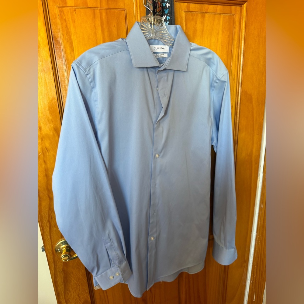 Calvin Klein 15 32/33 Men Slim-Fit Blue Long-Sleeve Button Dress Shirt
